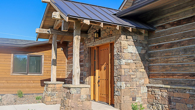 Front Entry Angled View Elk Creek Ranch