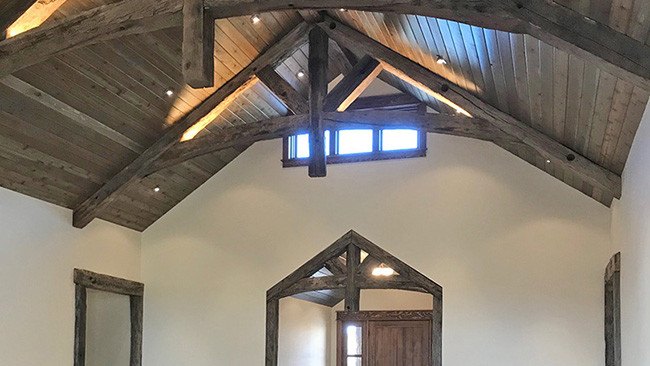 Large Beams Entryway Elk Creek Ranch